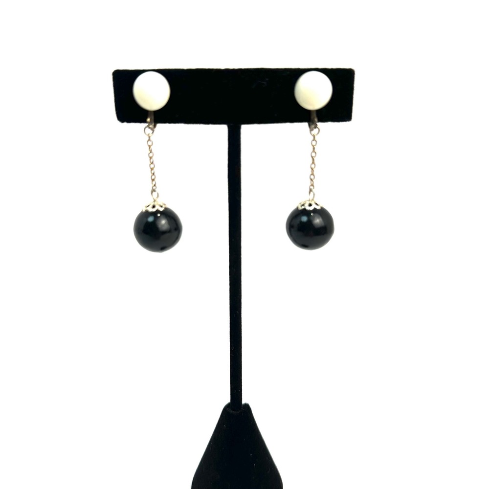 Vintage 1960s Black & White Orb Dangle Screw Back Earrings | Mod Hong Kong MCM